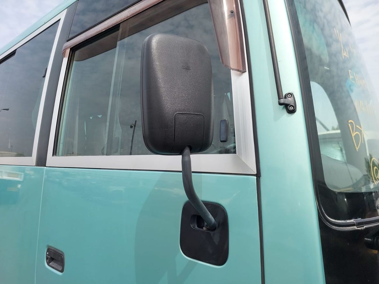 Nissan Civilian (RAMADAN OFFER) NISSAN CIVILIAN BUS RHD 2011 MODEL 3.0 L DIESEL MANUAL(PM41117)