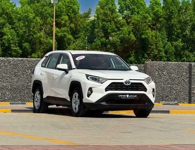 Toyota RAV4 LE HEV Toyota Rav4 Hybrid | 2.5 L | 2019 | GCC | Accident-Free | In Excellent Condition | 1320 P.M