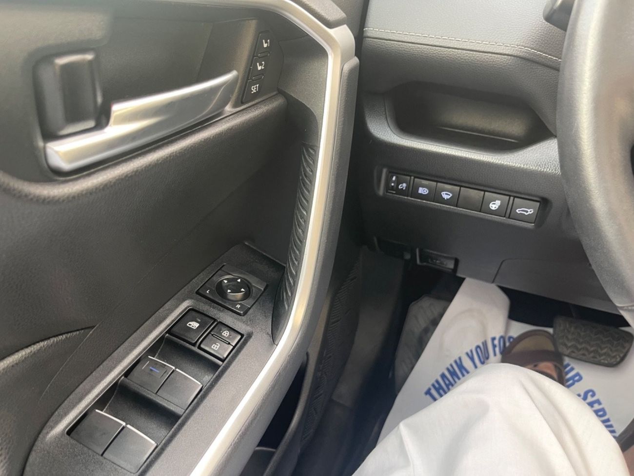 Toyota RAV4 2019 RAV4 xle AWD premium