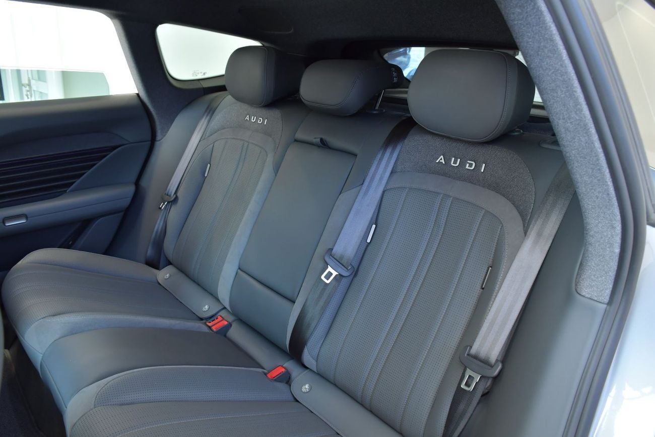 أودي E5 Audi E5 Sportback 2026 Edition Pioneer Model