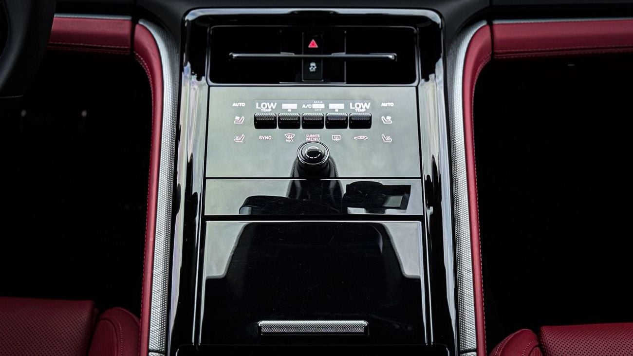 Porsche Panamera 4 2.9L