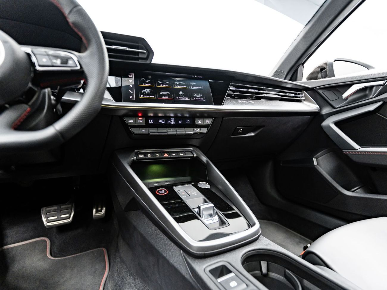 أودي S3 TFSI quattro 2.0L Sedan