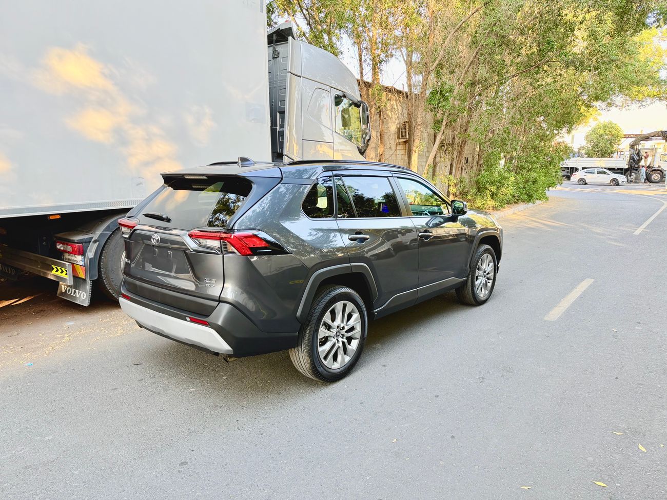 تويوتا راف ٤ Premiun edition