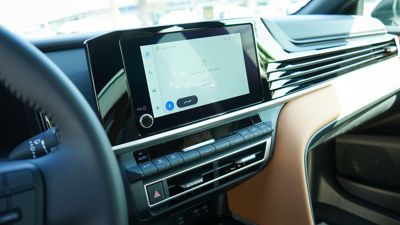 تويوتا كامري LE