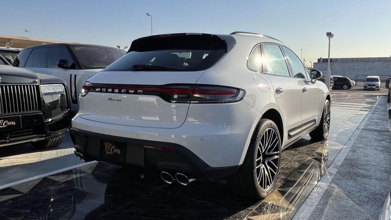 Porsche Macan Std 2.0L (252 HP) PORSCHE MACAN 2024 CARRARA WHITE METALLIC