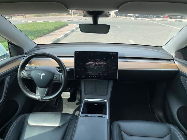 Tesla Model Y LONG RANGE, миниатюра 27
