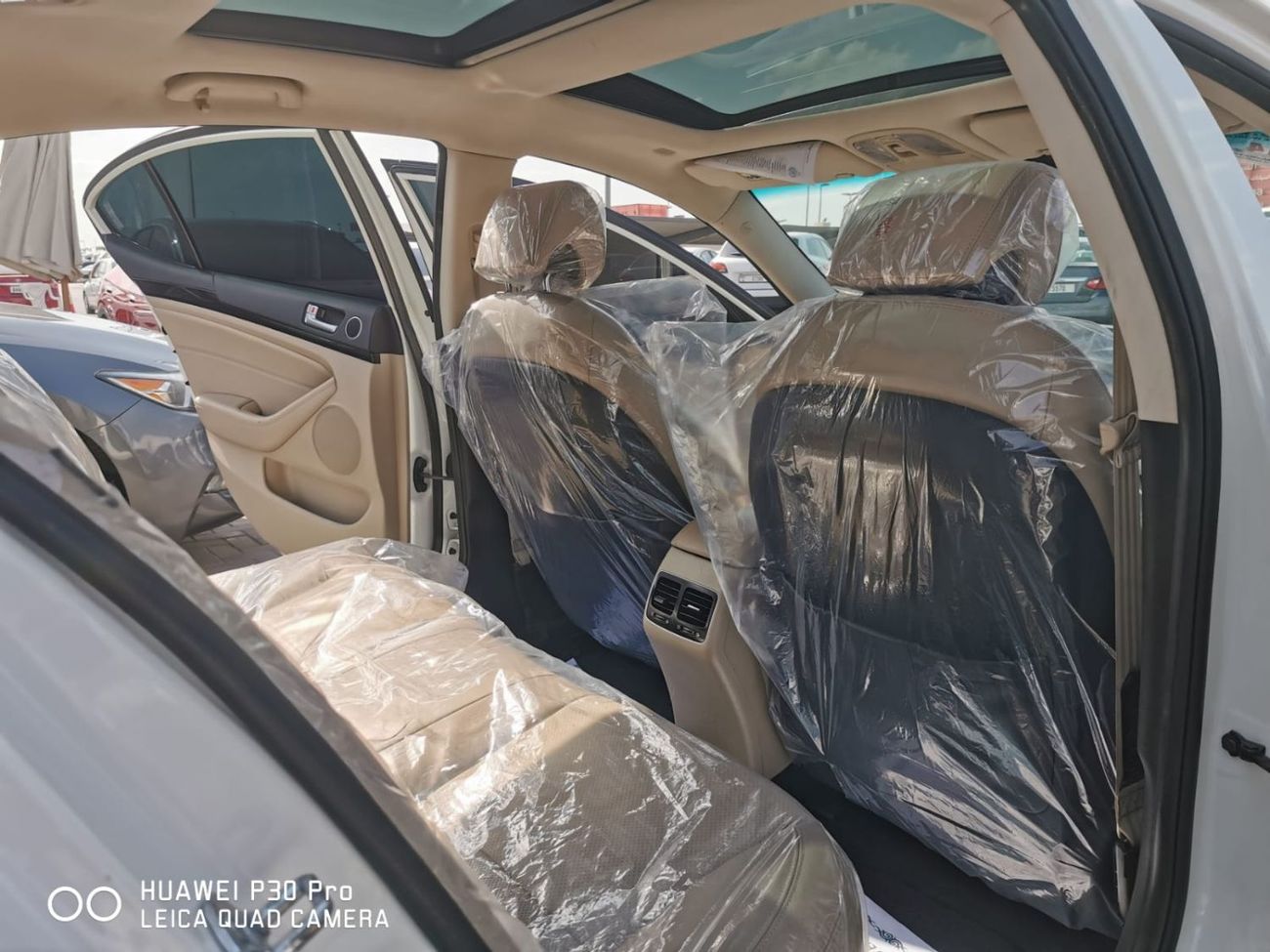 Kia Cadenza Full option, panoramic