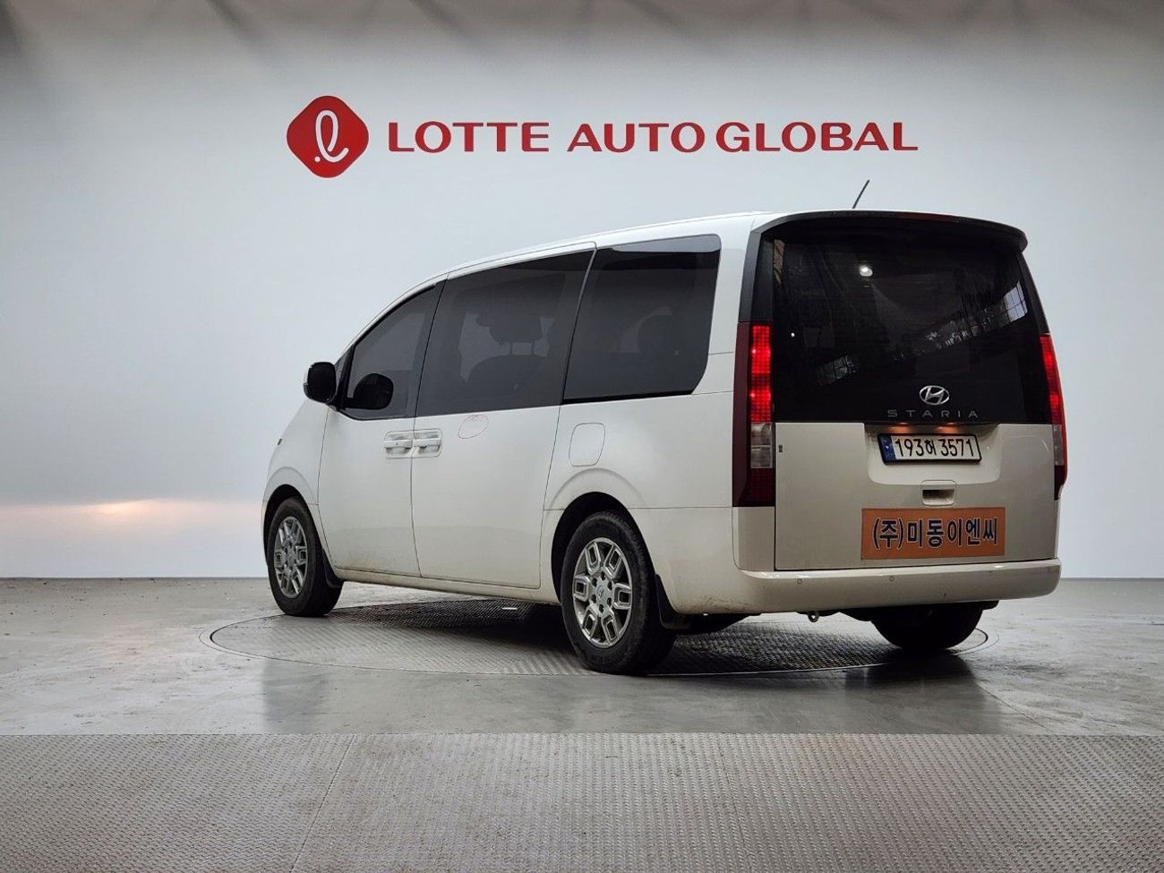 Hyundai Staria 2022 HYUNDAI STARIA (D) 2.2 Tourer 9seat Modern