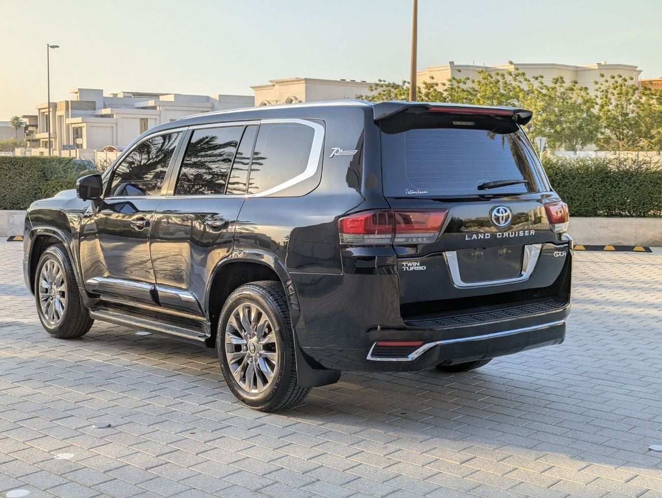 Toyota Land Cruiser  4.0L Completely Modified Exteriorly & Interiorly to 2025 model Year V6 1GR Petrol Engine Automat