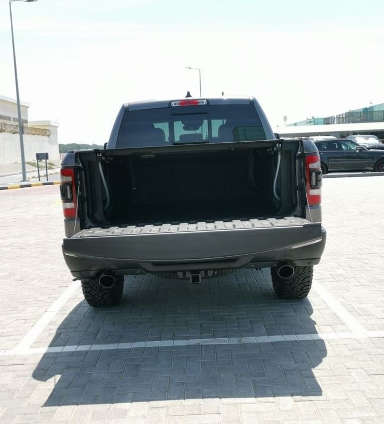 RAM 1500 DODGE RAM REBEL - 2022 - GREY