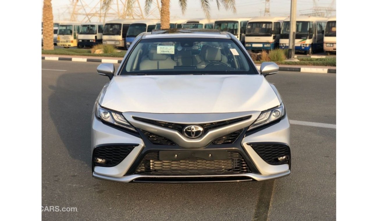 تويوتا كامري Toyota Camry SE 3.5 2022 V6 PETROL