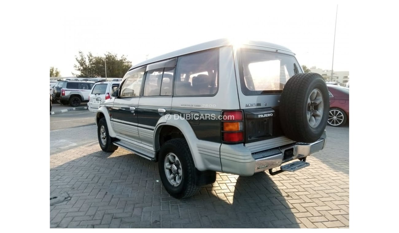 Mitsubishi Pajero MITSUBISHI PAJERO RIGHT HAND DRIVE (PM939)