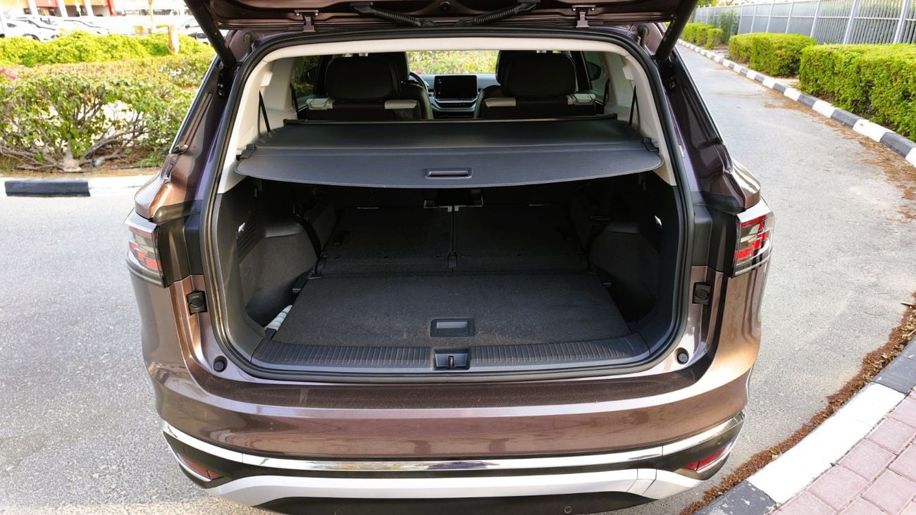 Volkswagen ID.6  CROZZ PRO