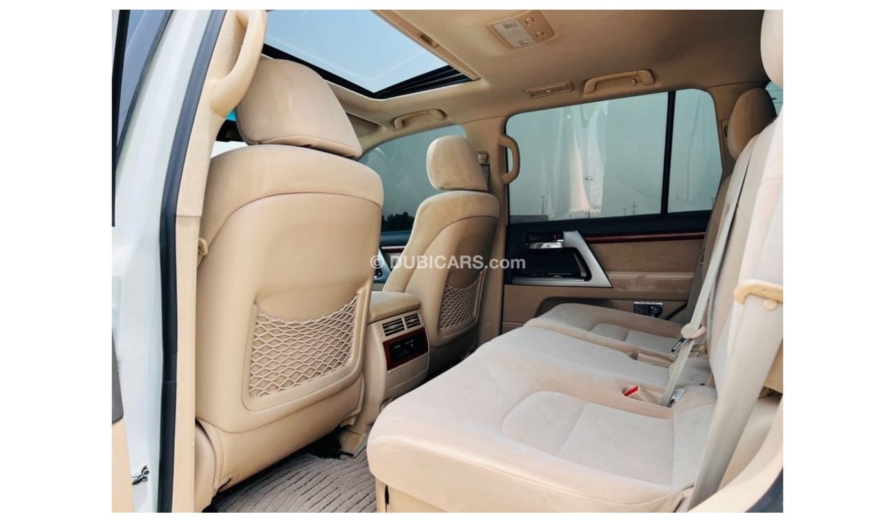 Toyota Land Cruiser Vxr 5.7