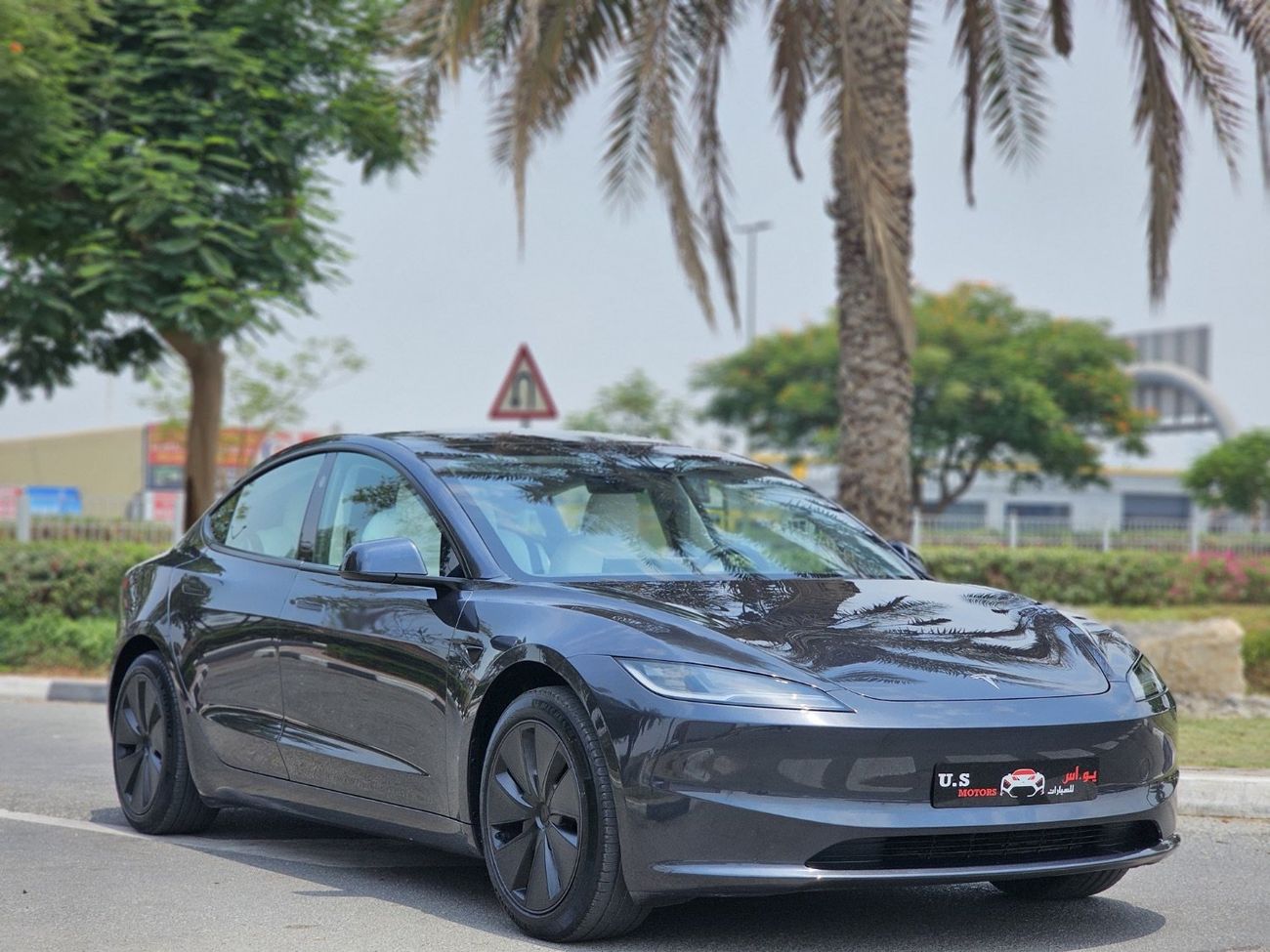 Tesla Model 3 Long Range (AWD)