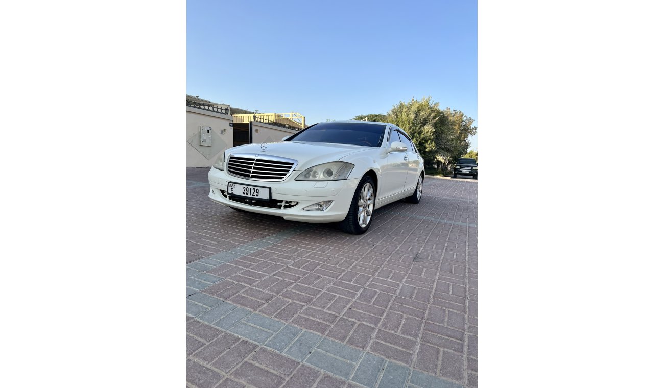 مرسيدس بنز S 550