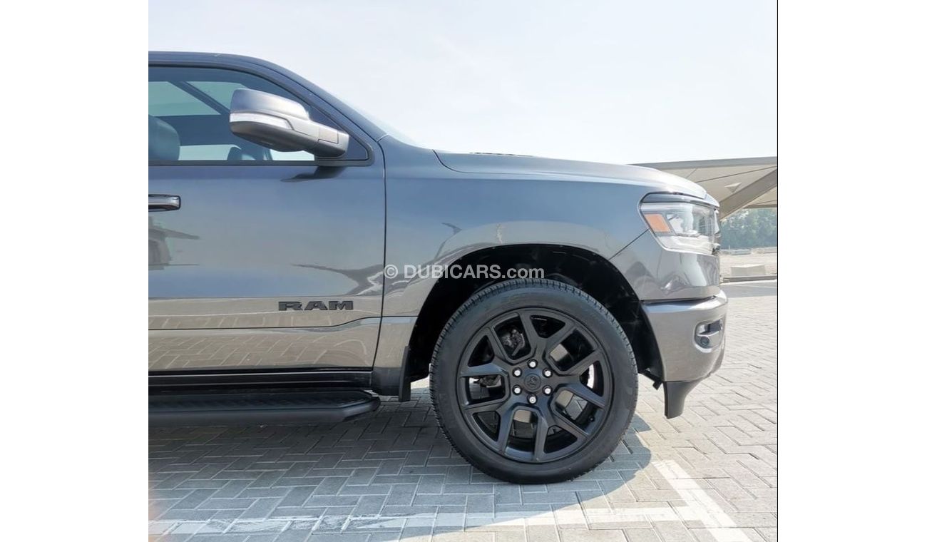 Dodge Ram Van Dodge RAM Sport - 2022 - Grey