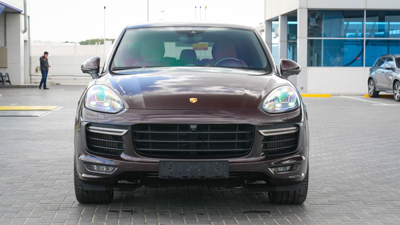 Porsche Cayenne GTS 4.8L