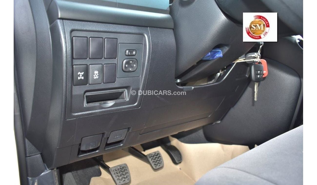 تويوتا لاند كروزر 200 GX V8  4.5L TURBO DIESEL 5 SEAT MANUAL TRANSMISSION