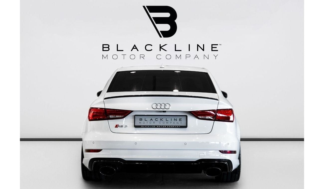 Audi RS3 TFSI quattro 2.5L (400 HP) Sedan