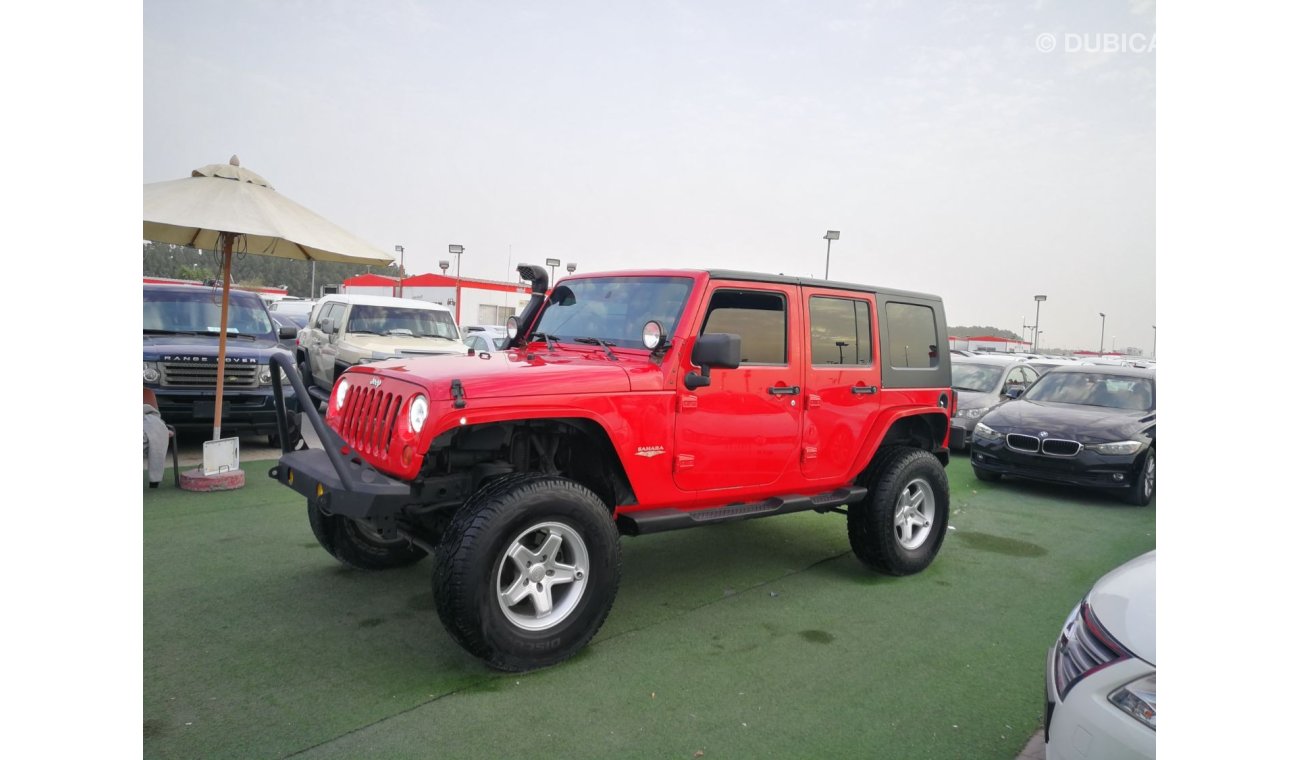 Jeep Wrangler Jeep wrangler unlimited Sahara 2010 GCC