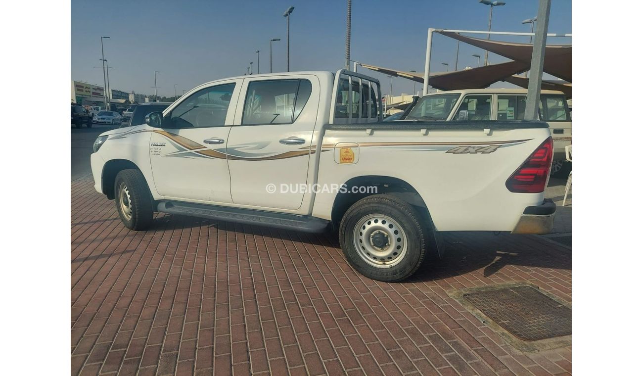 Toyota Hilux DC 2.4L 4WD DIESEL MANUAL TRANSMISSION