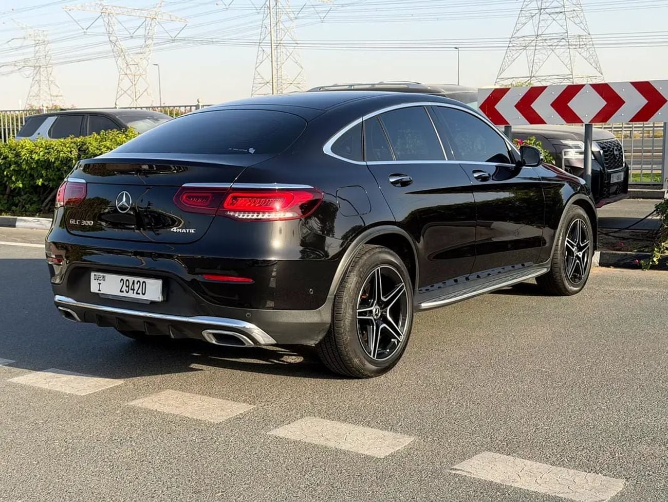 Mercedes Benz GLC 300 E 4MATIC PREMIUM