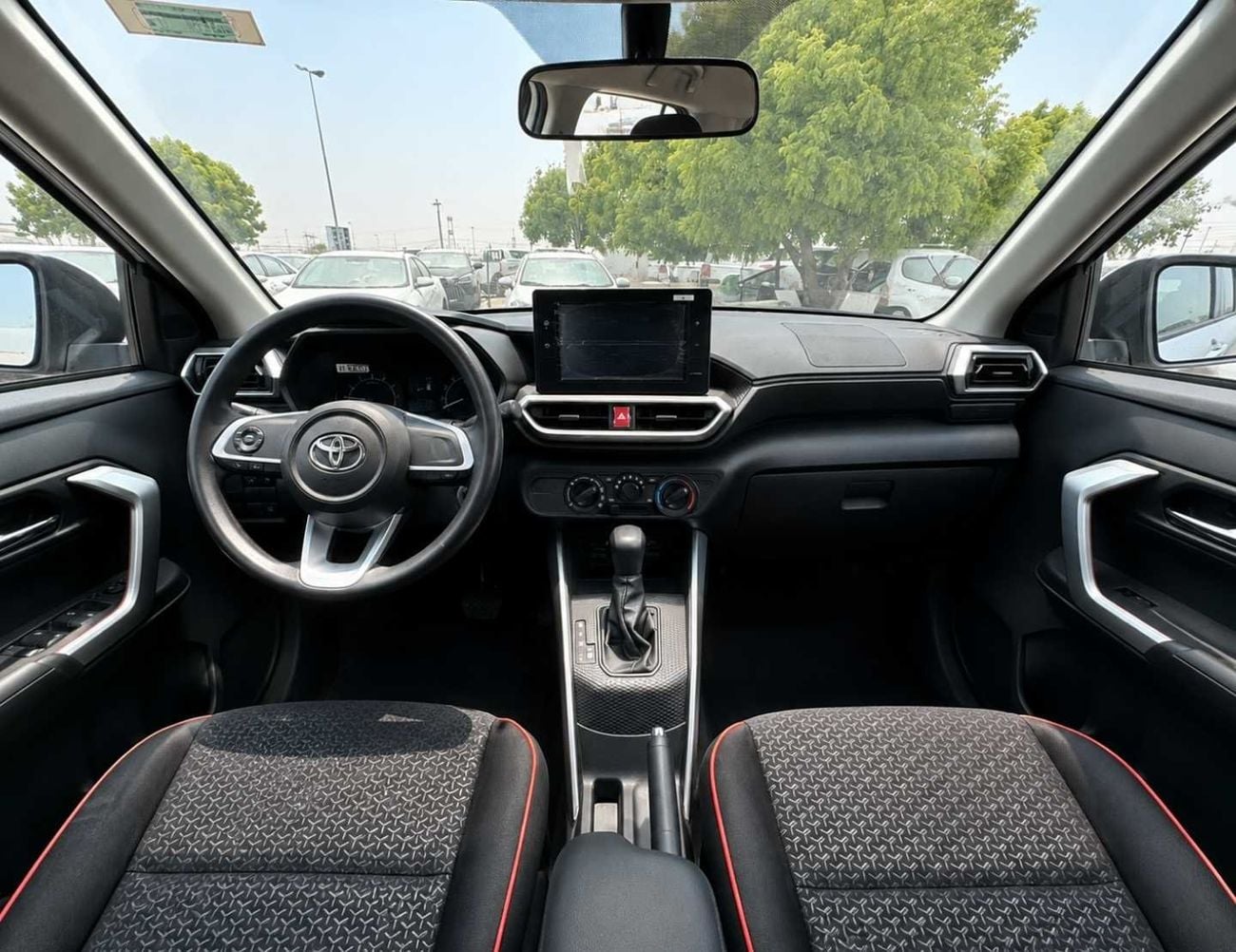 تويوتا ريز TURBO G RA E 1.2L PETROL V4 || STANDARD OPTION / 16 *ALLOY RIMS / GCC SPEC (CODE # RZPBO)