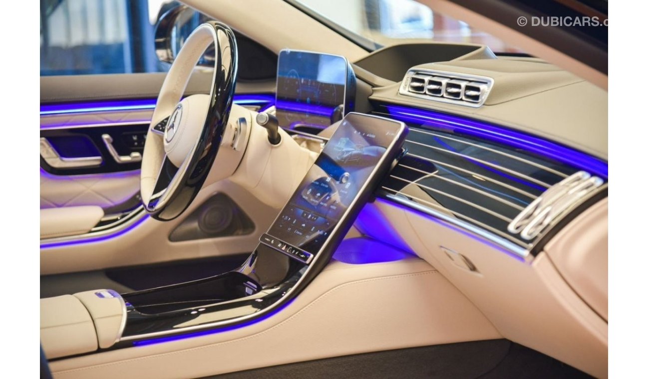 Mercedes-Benz S 500 ✔GCC Specs ✔Exclusive ✔Active Ambient Lights