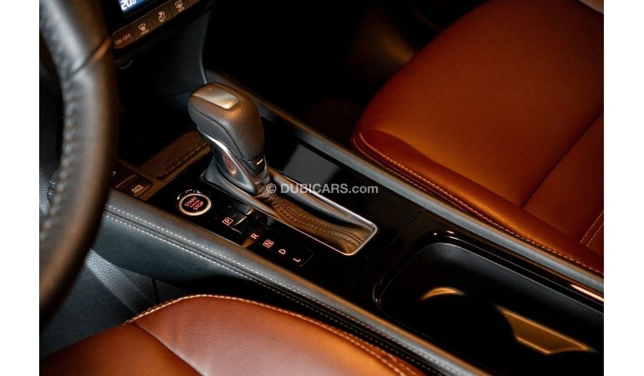 نيسان كيكس 2023 Nissan Kicks SL Plus / Original Paint / Nissan Warranty & Nissan Service Contract