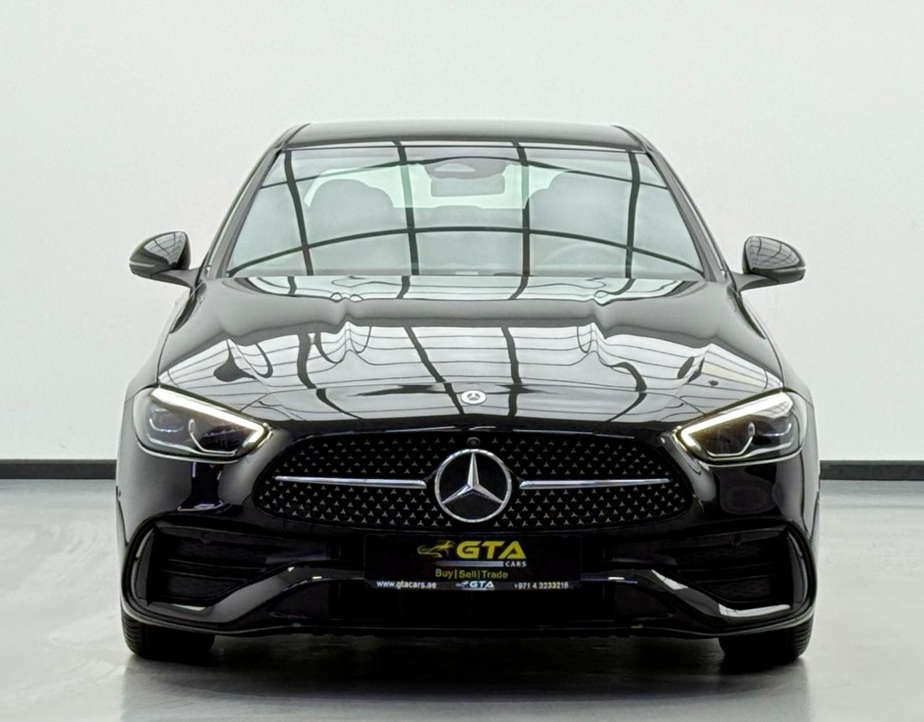 Mercedes-Benz C 200 Premium 2.0L 2024 Mercedes Benz C200 AMG Premium, 2029 MB Warranty, Full MB Service History, Very Lo