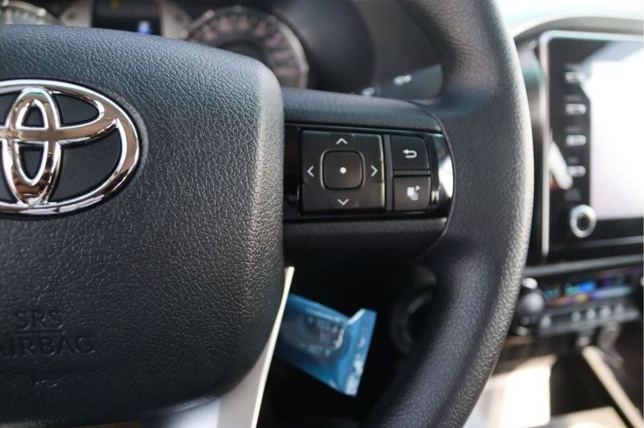 Toyota Hilux 2025 TOYOTA HILUX 4.0 V6 SR5 HIGH OPT **EXPORT ONLY**التصدير فقط خارج الخليج**