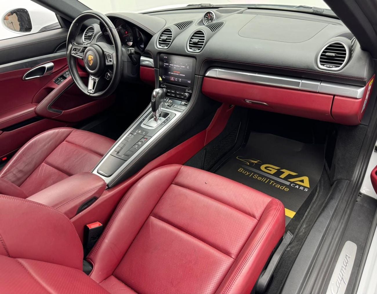 بورش كايمان 718 Std 2.0L A/T 2020 Porsche 718 Cayman, 1 Year Warranty, Full Service History, Excellent Condition, GC