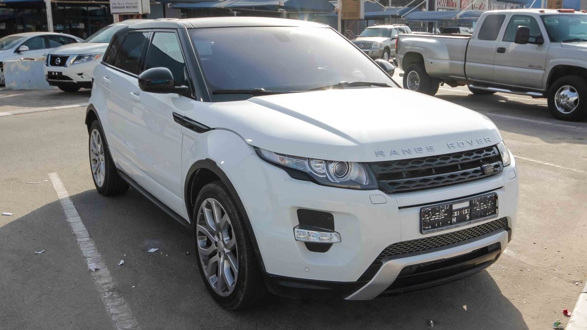 Land Rover Range Rover Evoque for sale AED 135,000. White, 2015