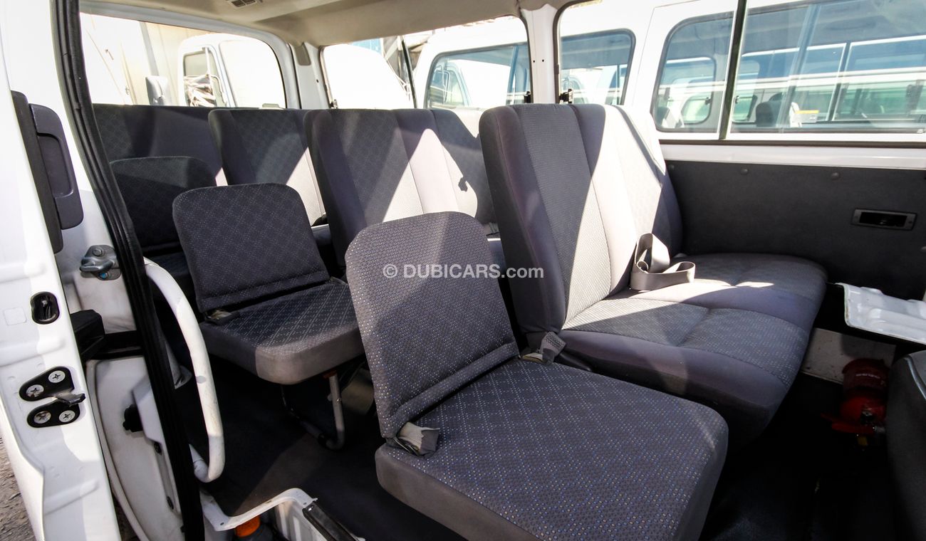 Nissan Urvan