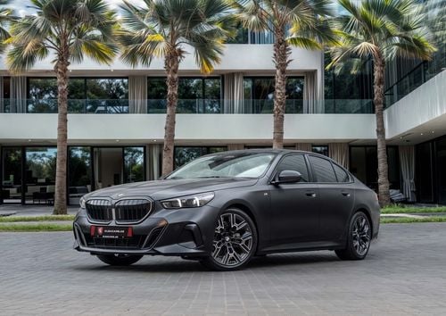 بي أم دبليو 520i G60 520i M | 4,505 P.M | 0% Downpayment | BMW WARRANTY+SERVICE!