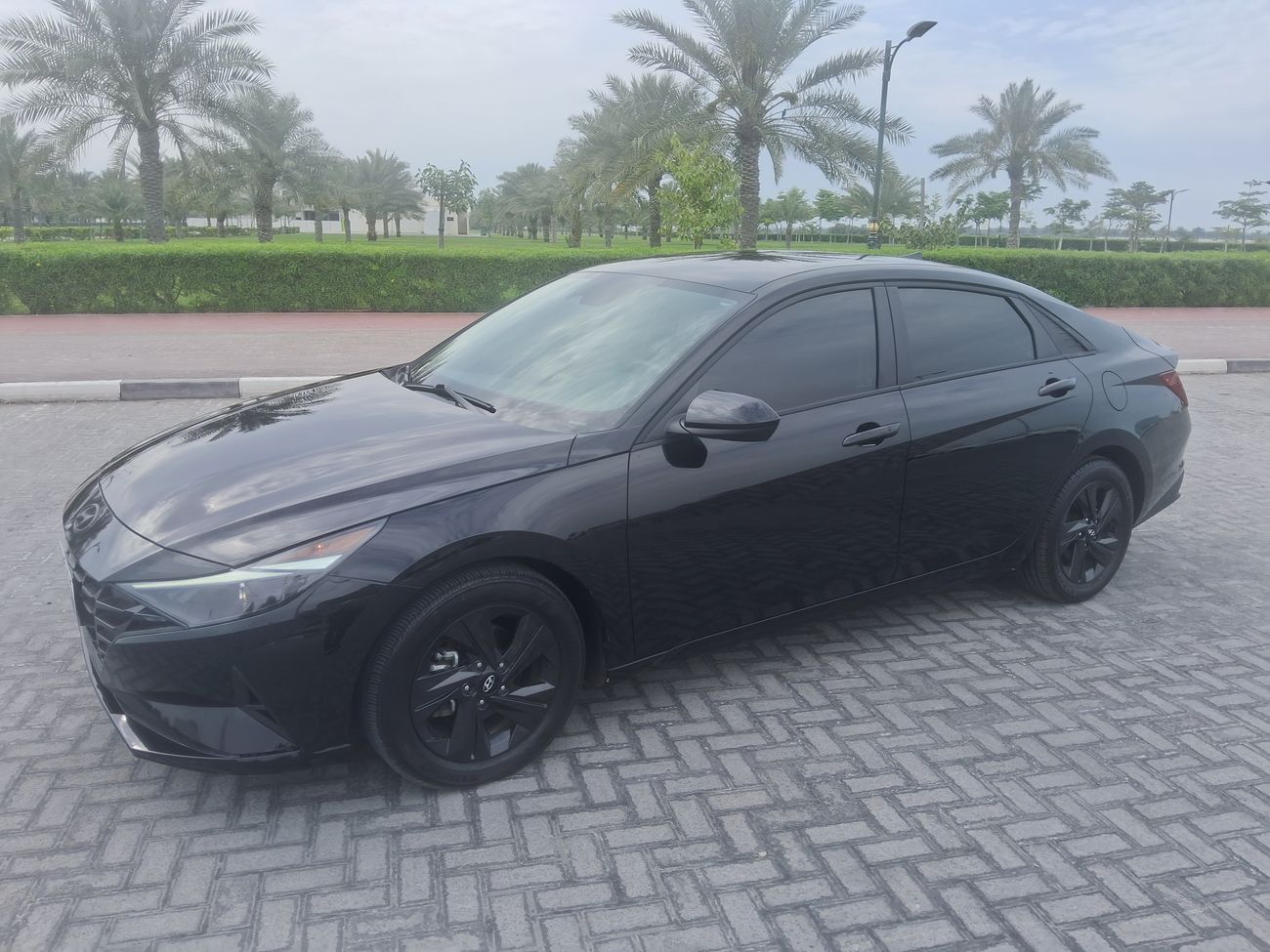 هيونداي إلانترا 1.6L Smart HEV