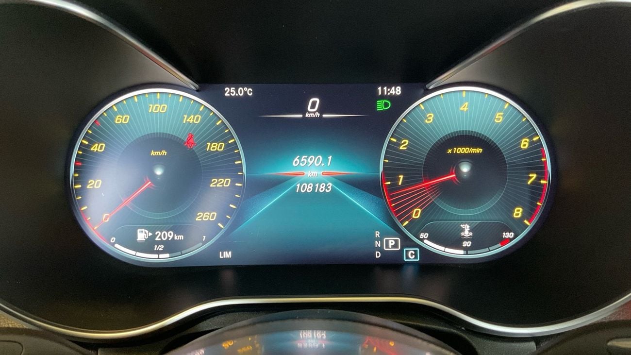 مرسيدس بنز GLC 200 Premium | شامل الضمان | 0 ﺪﻔﻋﺓ ﺃﻮﻟﻯ