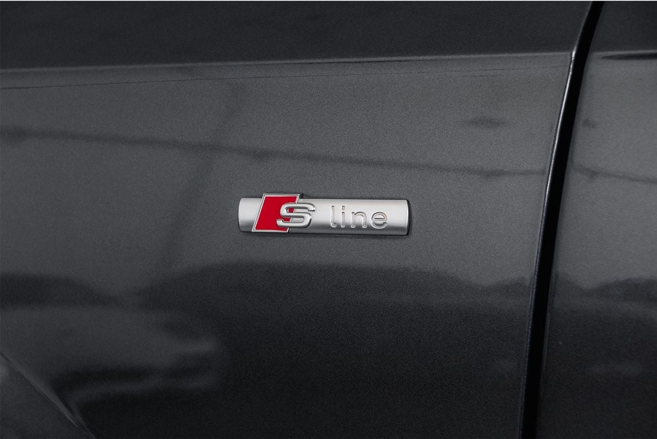 أودي Q7 55 TFSI S-LINE