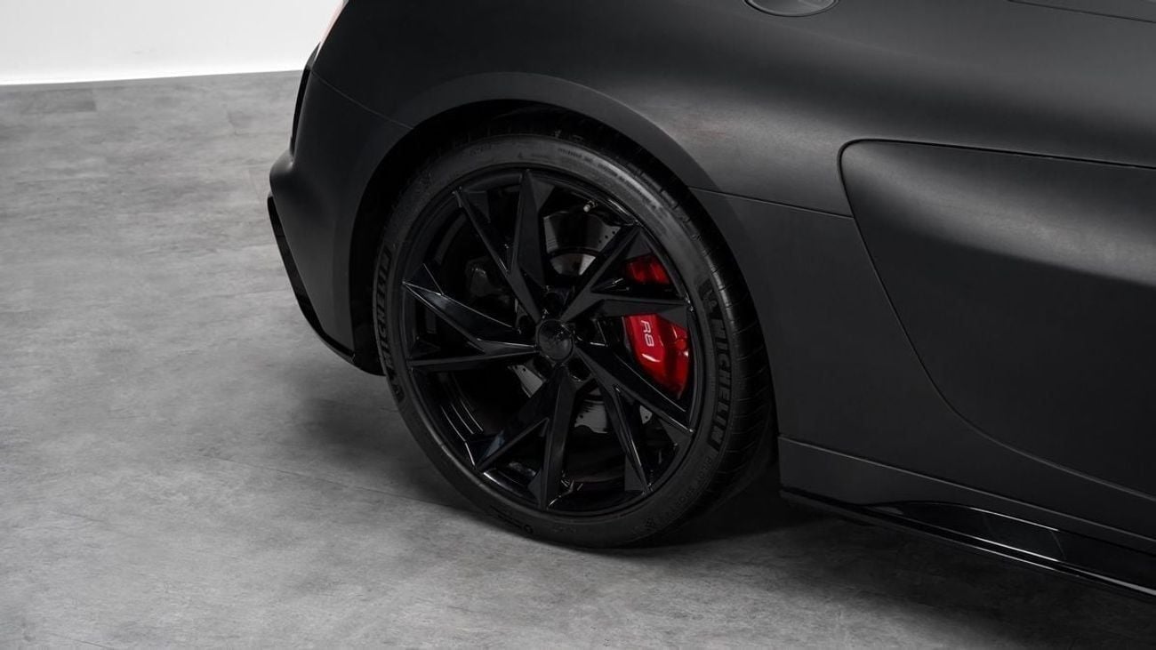 Audi R8 Spyder RWD - 2023 - GCC Specs - Under Warranty