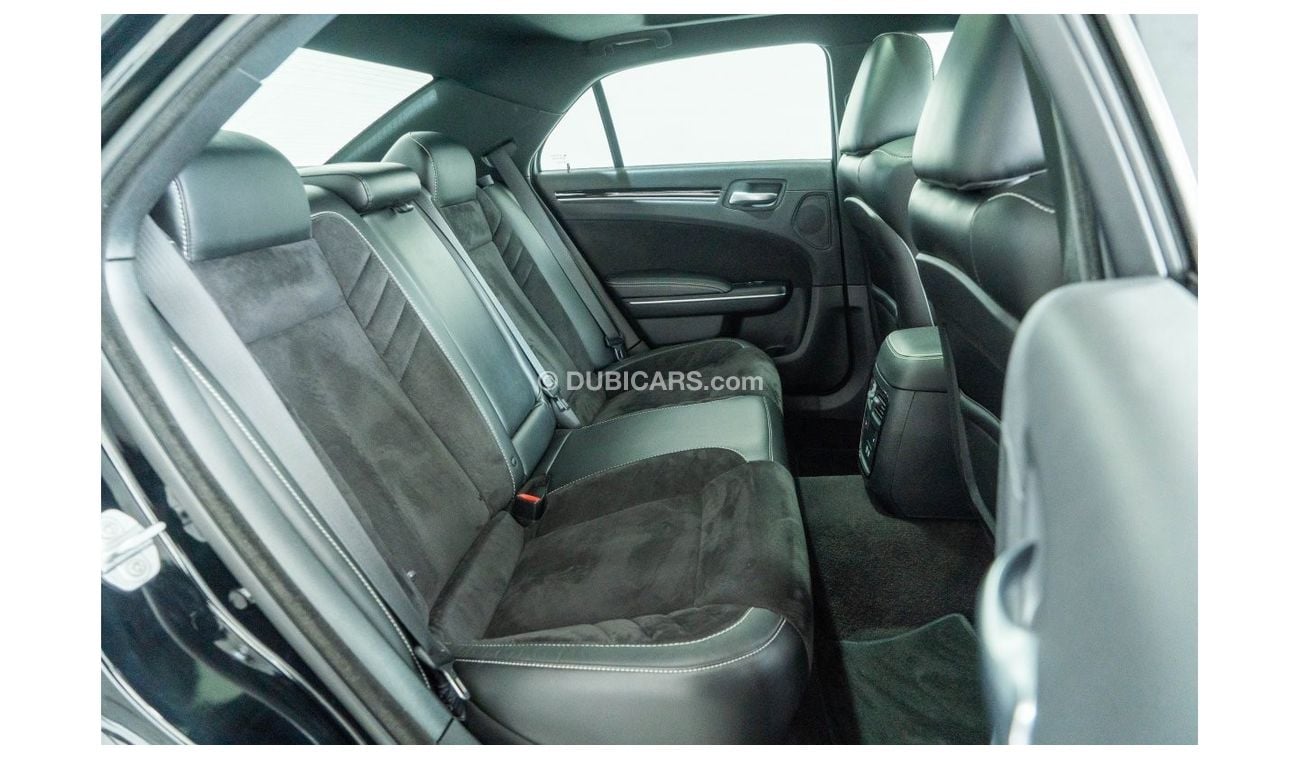 Chrysler 300C 2016 Chrysler 300C SRT 6.4L V8 / Full Chrysler Service History & Extended Warranty (2017 First Regi