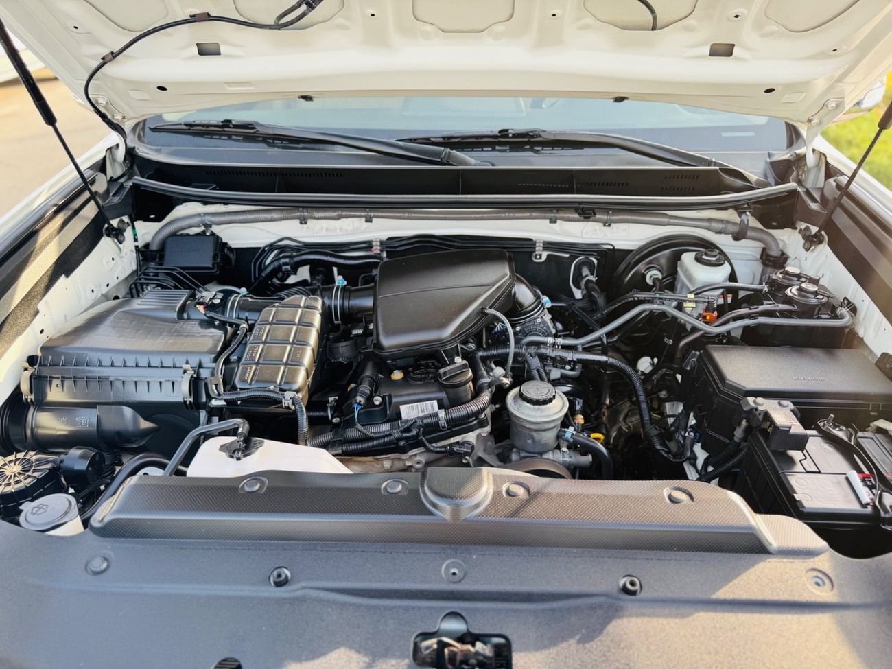 تويوتا برادو Toyota prado 2019 v4 2.7L full options