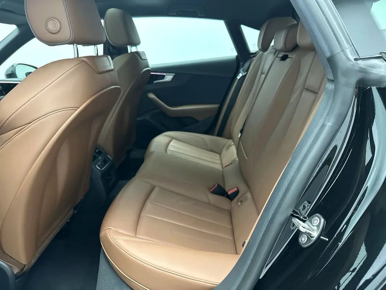 Audi A5 40 TFSI Advanced 2.0L (187 HP) Sportback Advanced 40 TFSI 190hp (Ref# 57326) EXCLUSIVE RAMADAN OFFER