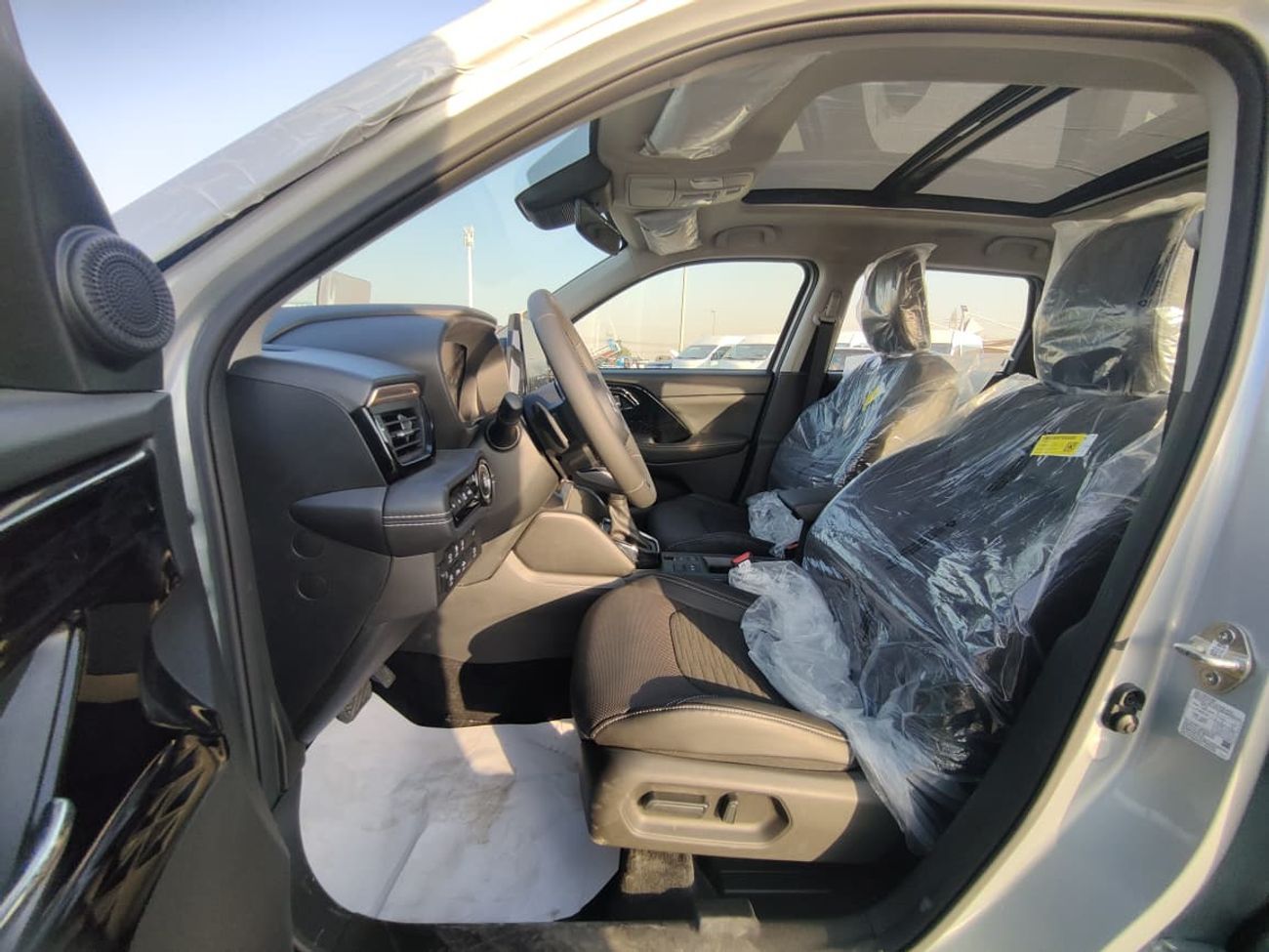 Suzuki Across SUZUKI ACROSS HYBRID 4WD 2026