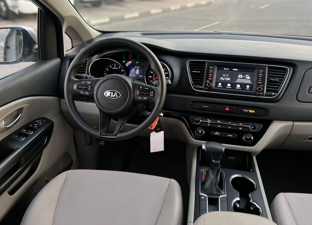 Kia Sedona 2021 Kia Sedona LX Mid Option – 3.3L V6 – 7 Seater –