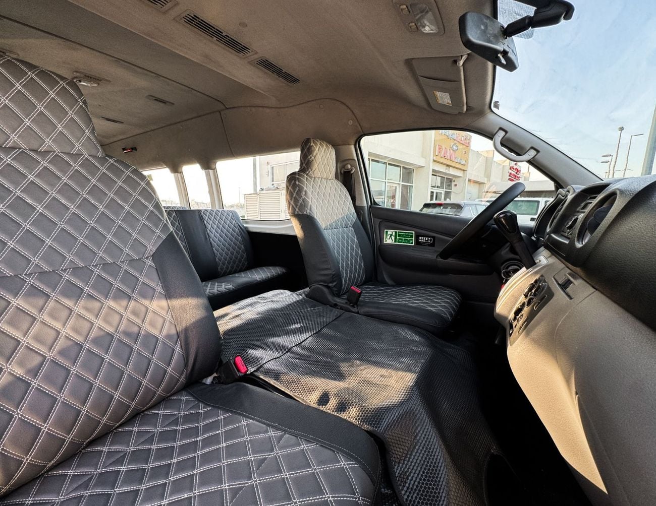 Nissan Urvan STD Nissan Urvan automatic | 2.5 L | 2020 | GCC | Accident-Free | In Excellent Condition | 1092 P.M