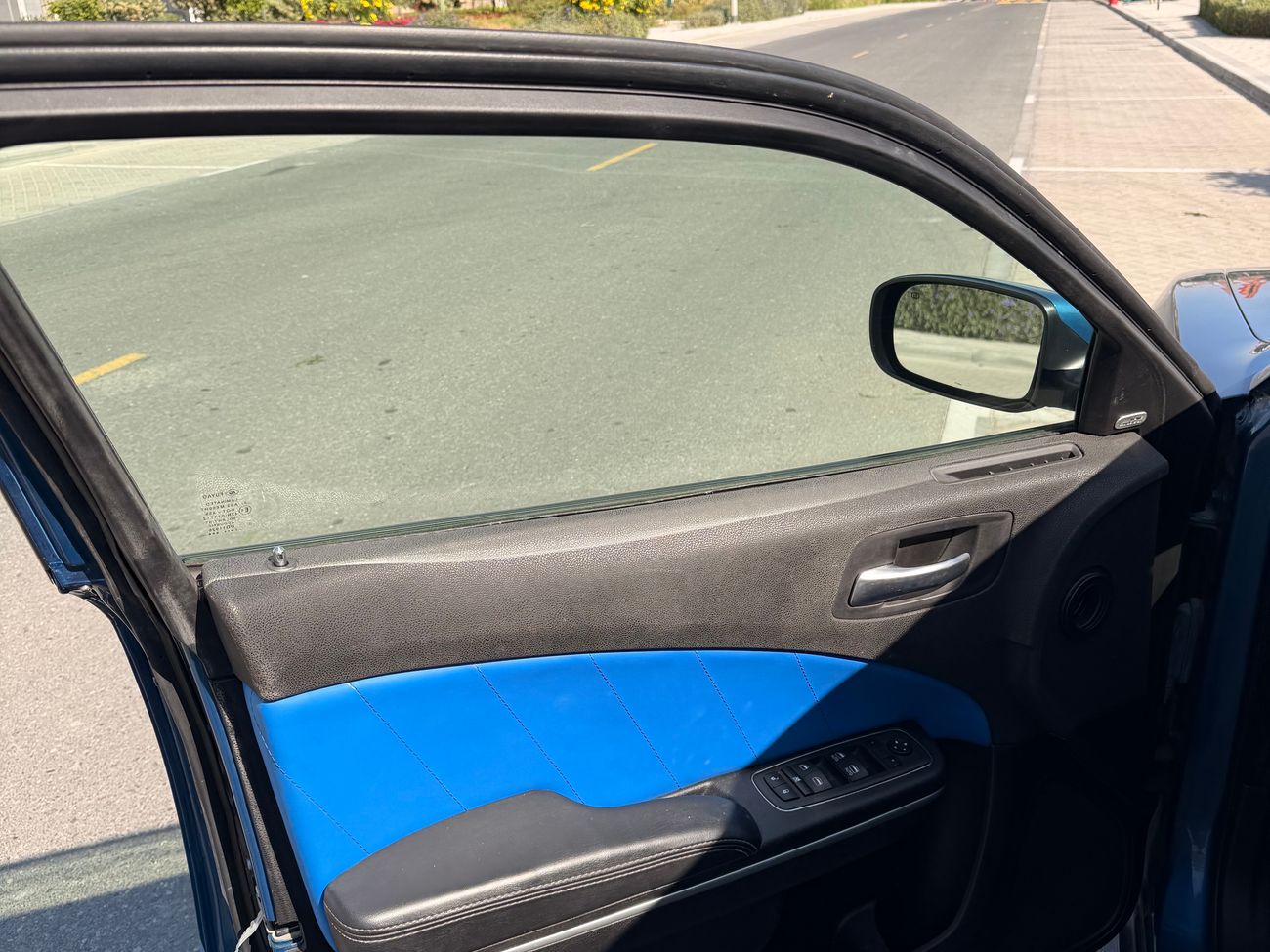 دودج تشارجر