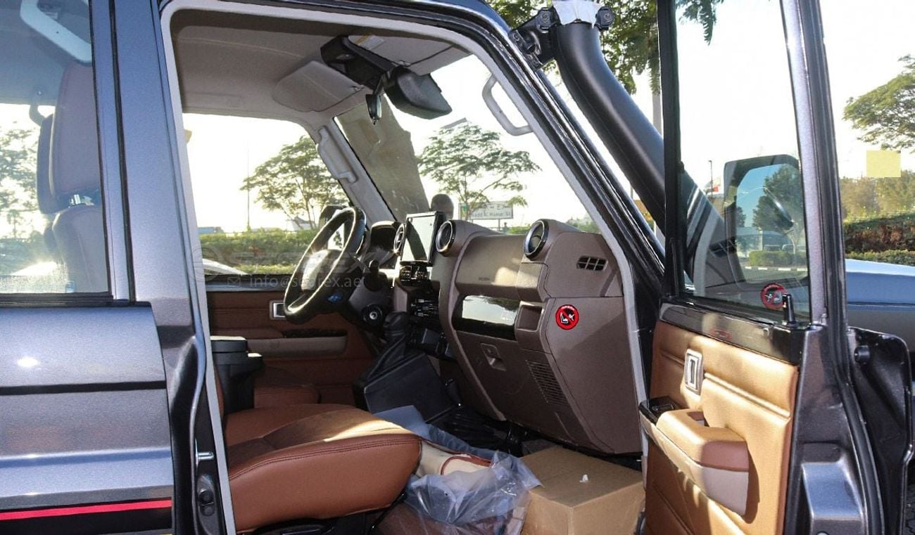 Toyota Land Cruiser 70 2025 Model Toyota Land Cruiser Hardtop LC76, 2.8L Diesel 4WD 6A/T