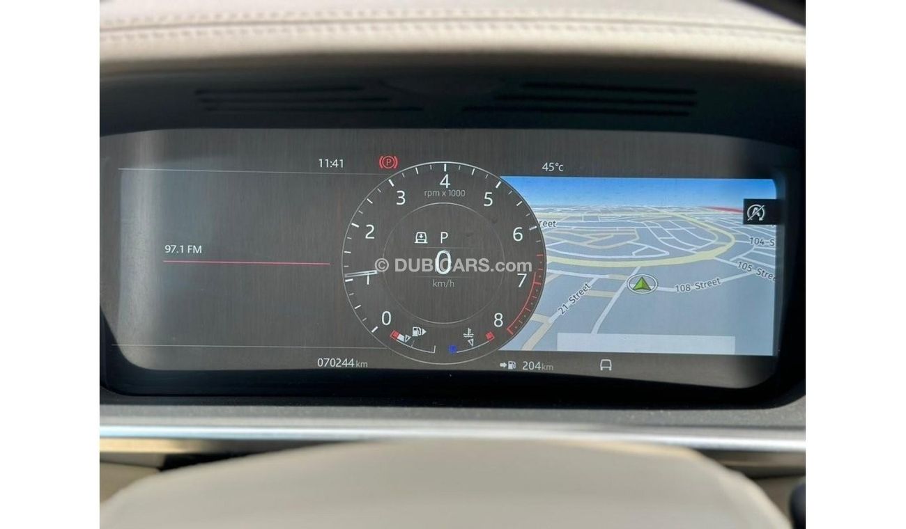 Land Rover Range Rover Range Rover Vogue HSE  P380 V6 Panoramic  2019 GCC  Full Service History  Under Warranty