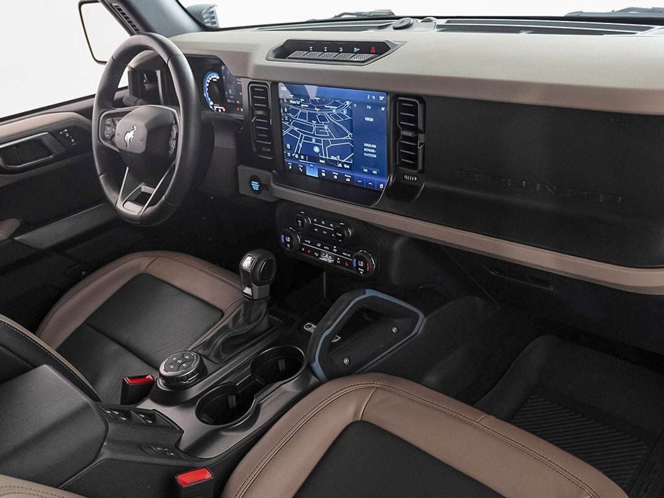 فورد برونكو Wildtrak 2.7L (5 Seater)